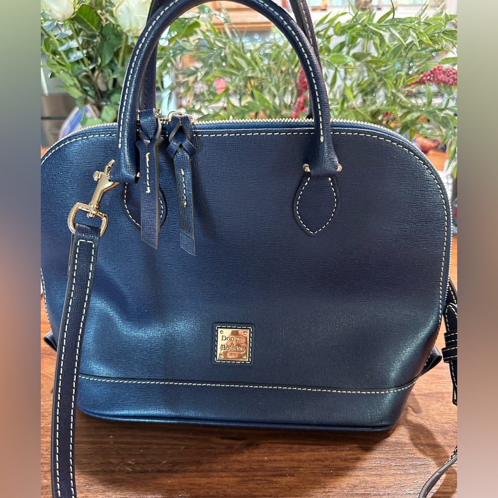 NWOT Dooney & Bourke Purse
